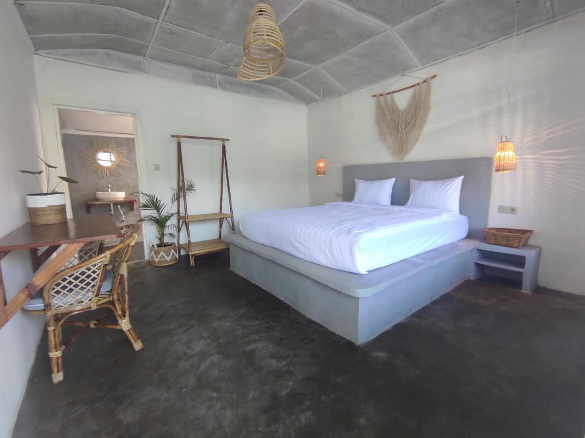 Hub Tata Guesthouse Tuktuk Zewnętrze zdjęcie